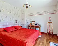 Maison, 242 m²