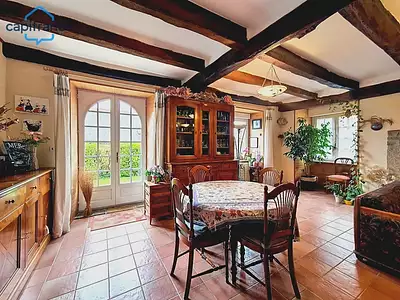 Maison, 163 m²