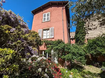 Maison, 700 m²