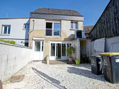 Maison, 185 m²