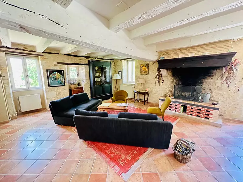 Maison, 246 m²