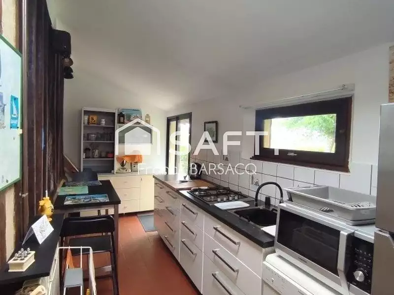 Maison, 163 m²