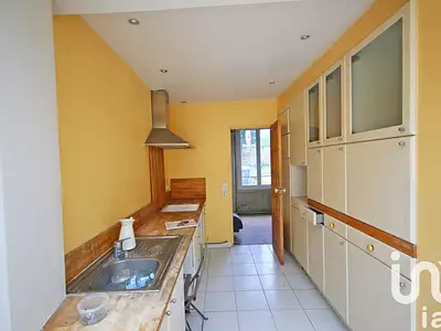 Maison, 225 m²