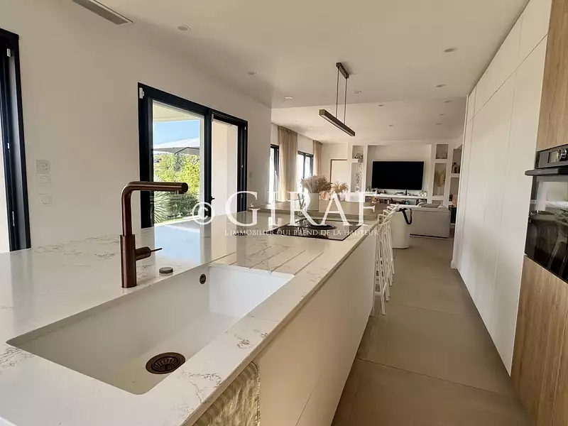 Maison, 140 m²