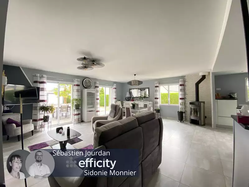 Maison, 180 m²