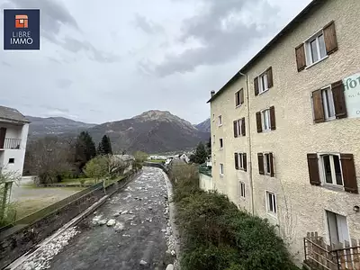 Immeuble, 650 m²