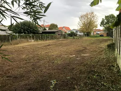 Terrain, 810 m²