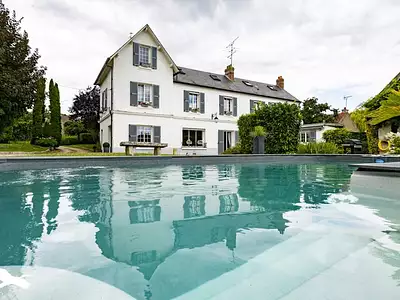 Maison, 305 m²