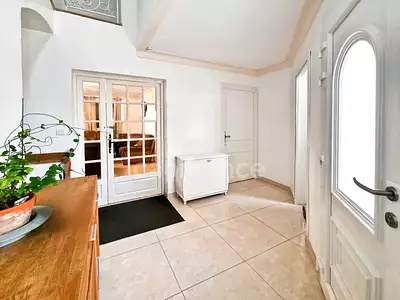 Maison, 272 m²