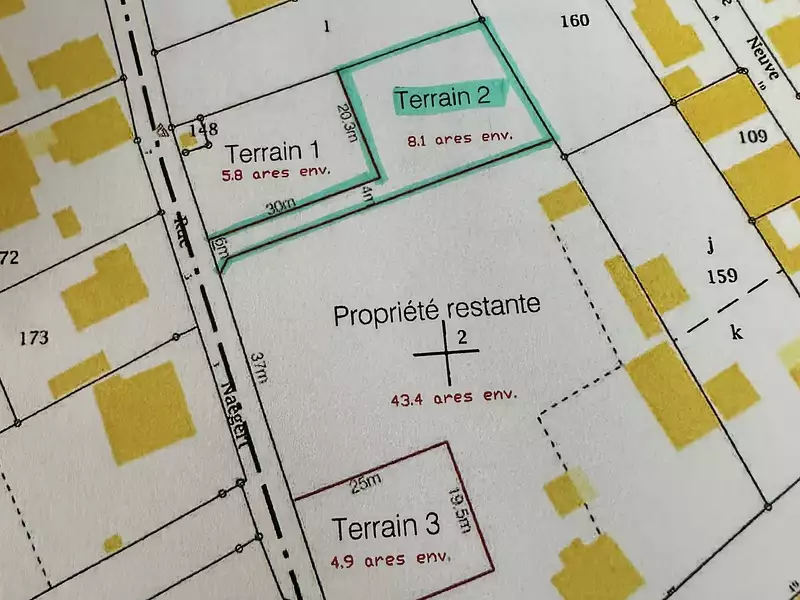 Terrain, 800 m²