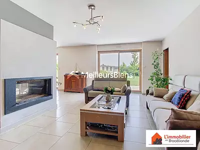 Maison, 228 m²