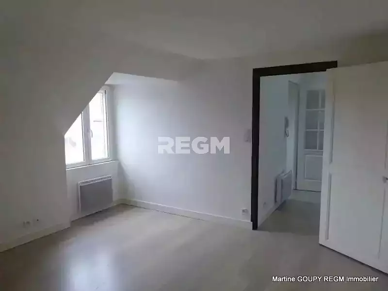 Immeuble, 76 m²