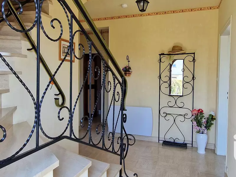 Maison, 144 m²