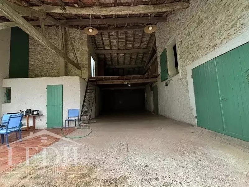 Maison, 230 m²