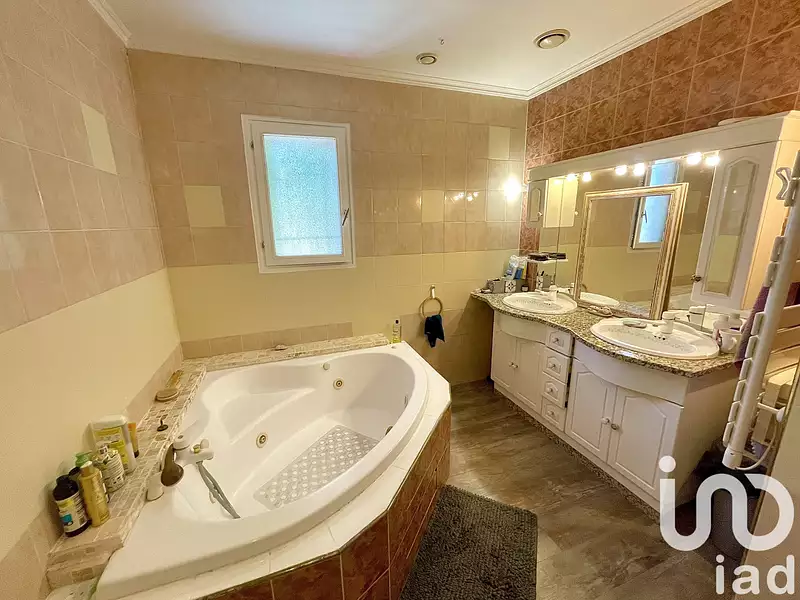 Maison, 116 m²