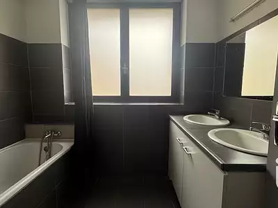 Immeuble, 95 m²
