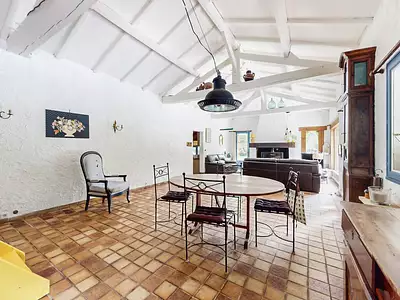 Maison, 146 m²