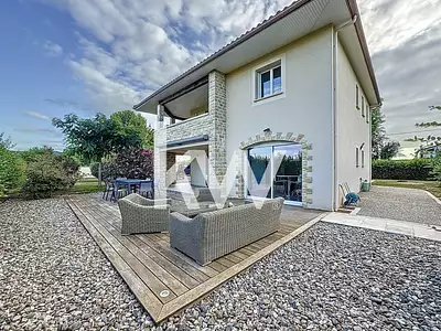 Maison, 220 m²