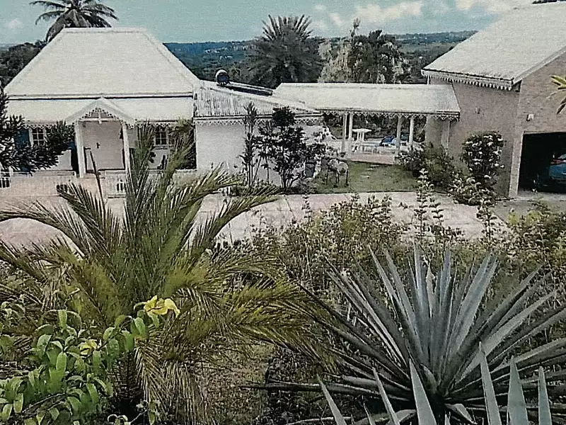 Maison, 250 m²