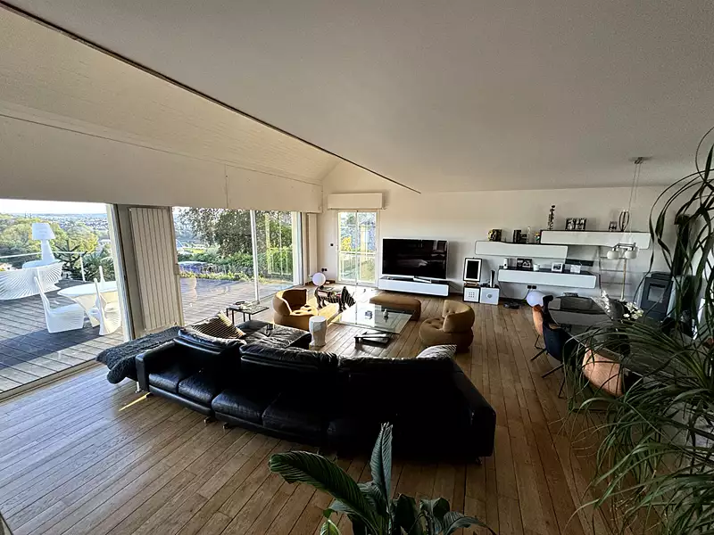 Maison, 347 m²