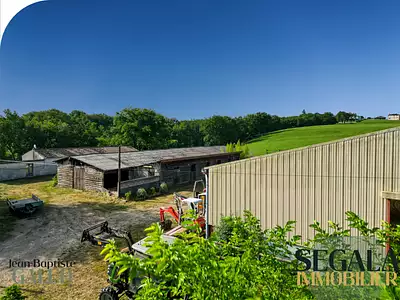 Maison, 275 m²