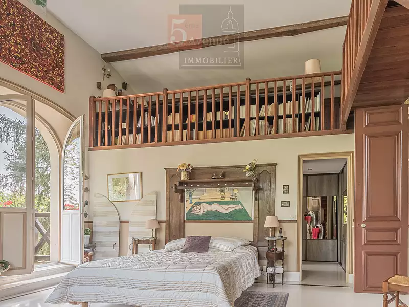 Maison, 370 m²