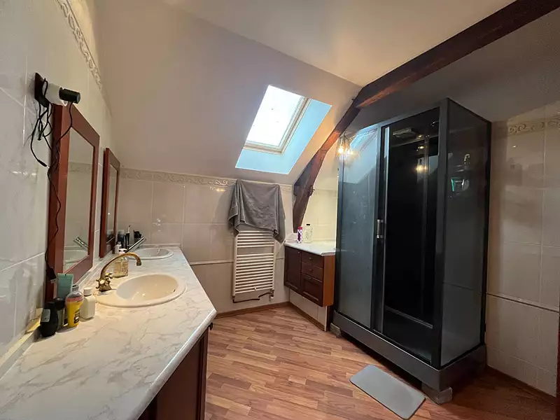 Maison, 174,89 m²