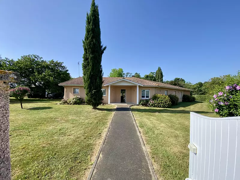 Maison, 232 m²