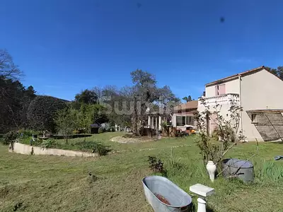 Maison, 140 m²