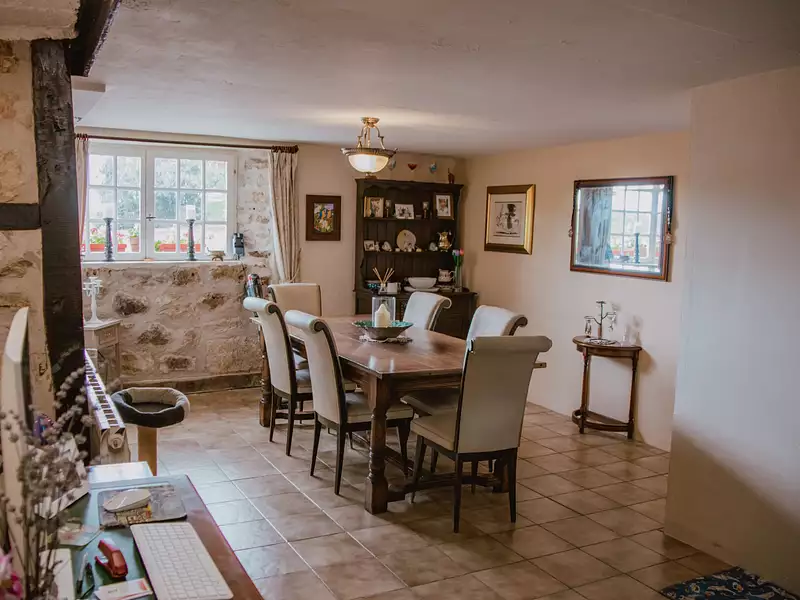 Maison, 350 m²