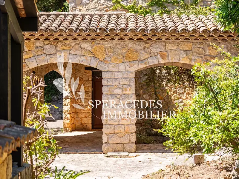 Maison, 300 m²