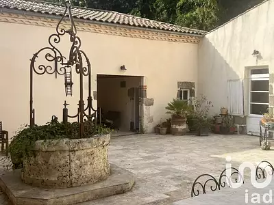 Maison, 713 m²
