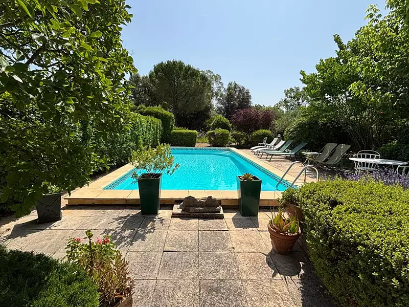 Maison, 166 m²
