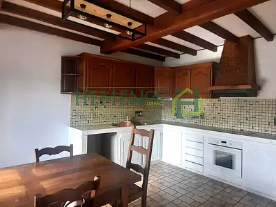 Maison, 167 m²