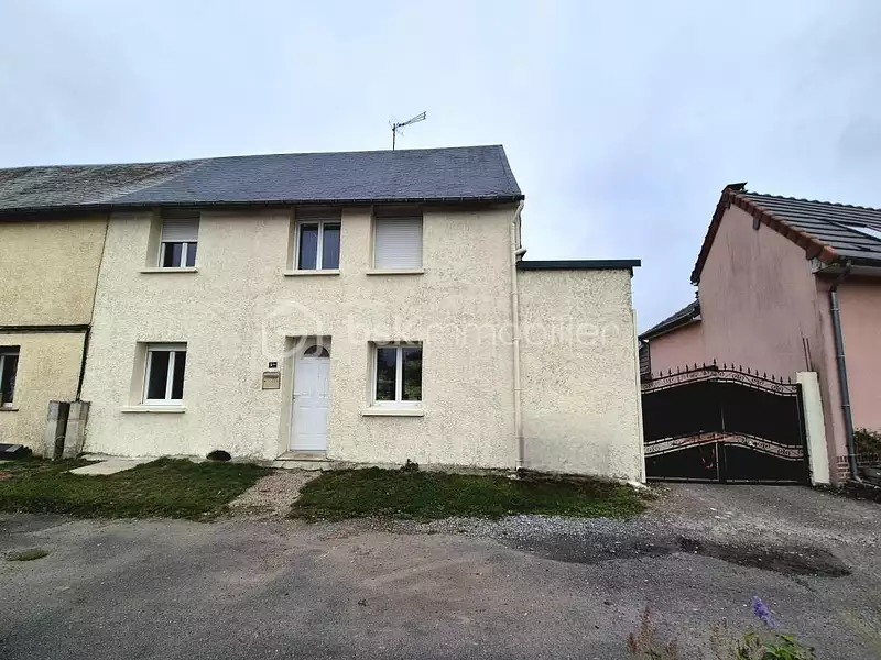 Maison, 77 m²