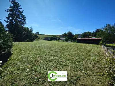Terrain, 1 100 m²