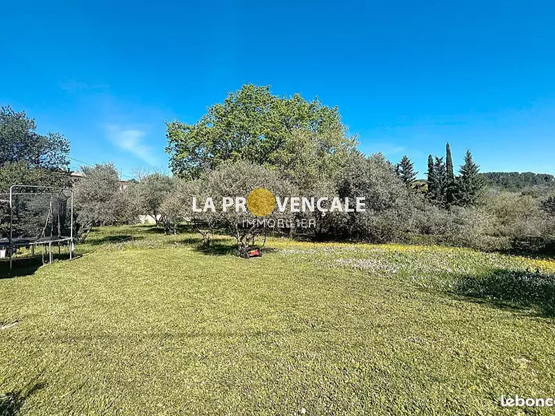 Maison, 160 m²