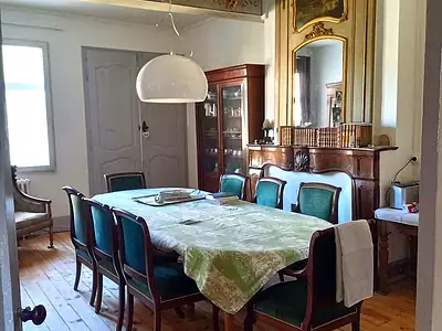Maison, 280 m²