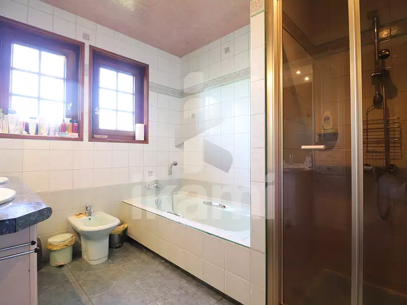 Maison, 200,9 m²