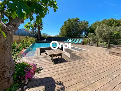 Maison, 203 m²
