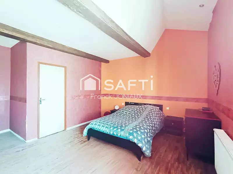Maison, 325 m²