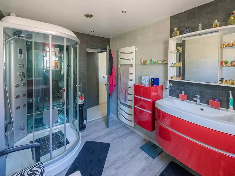 Maison, 145 m²
