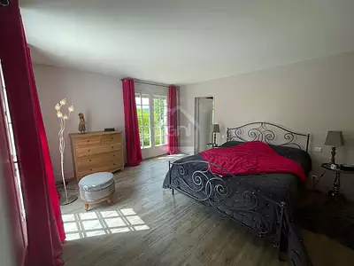 Maison, 270 m²