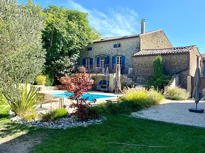 Maison, 320 m²