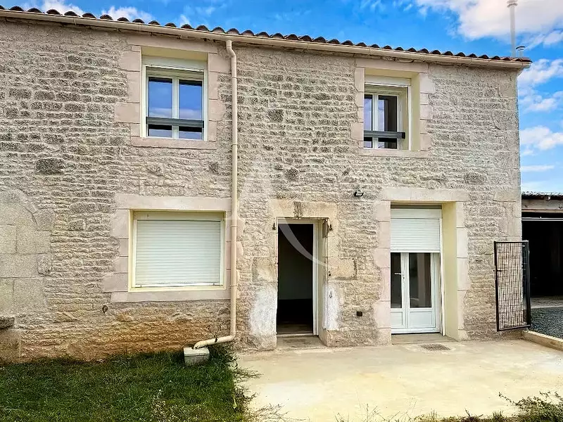 Maison, 77 m²