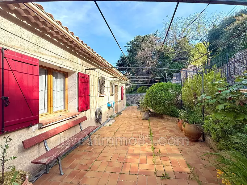 Maison, 115 m²