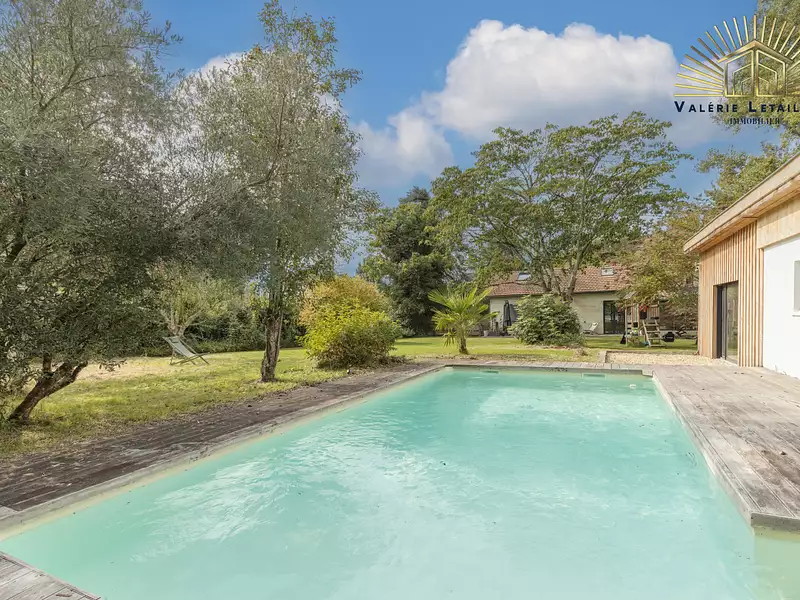 Maison, 155 m²