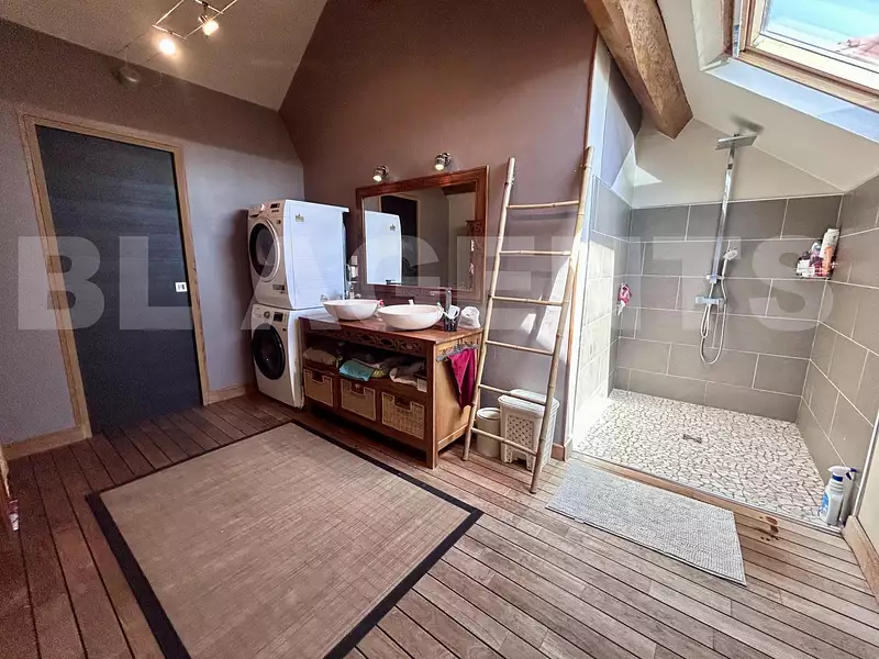 Maison, 199 m²