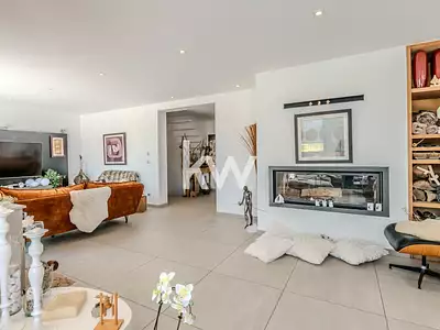 Maison, 262 m²