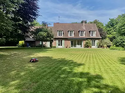 Maison, 275 m²
